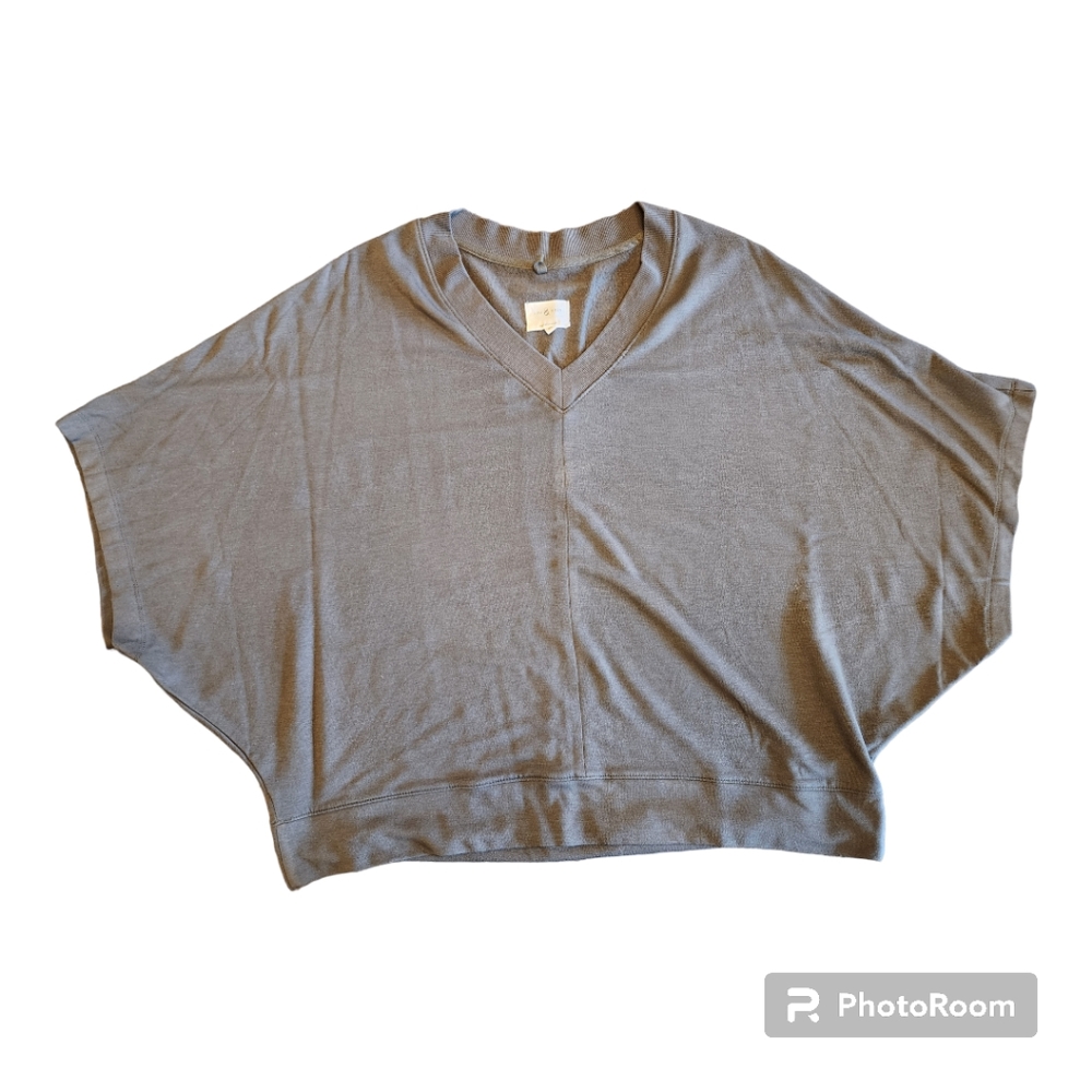 EUC Lou & Grey Short Sleeved Pancho Size L